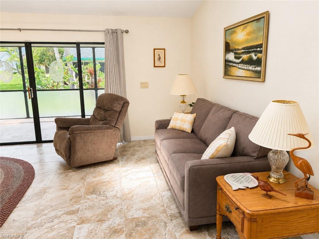 CINNAMON COVE - Residential
