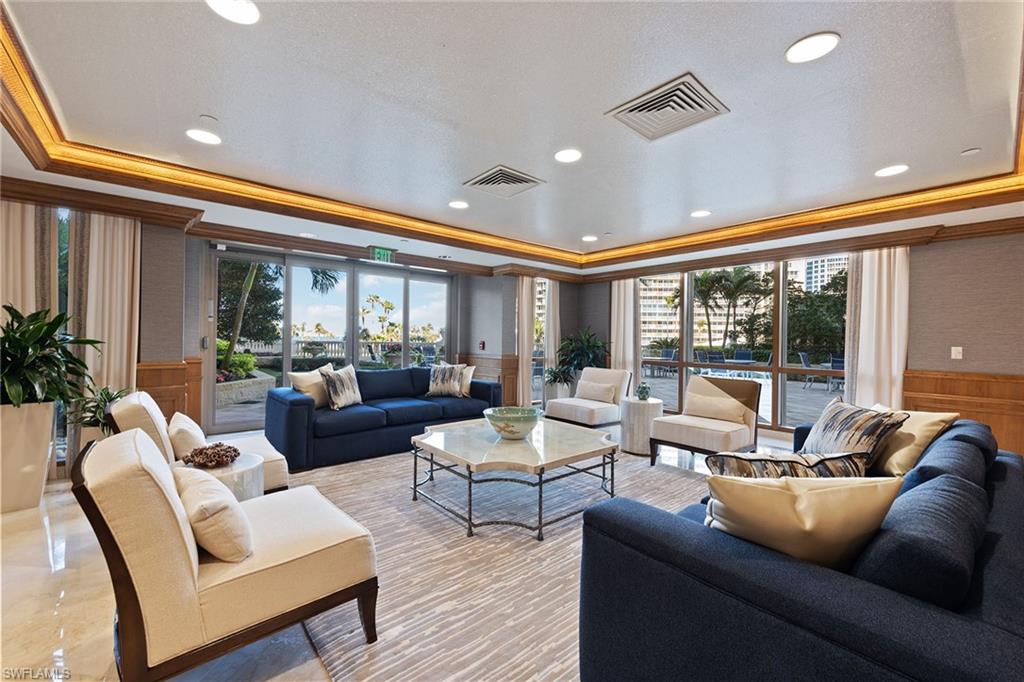 BRITTANY - Residential