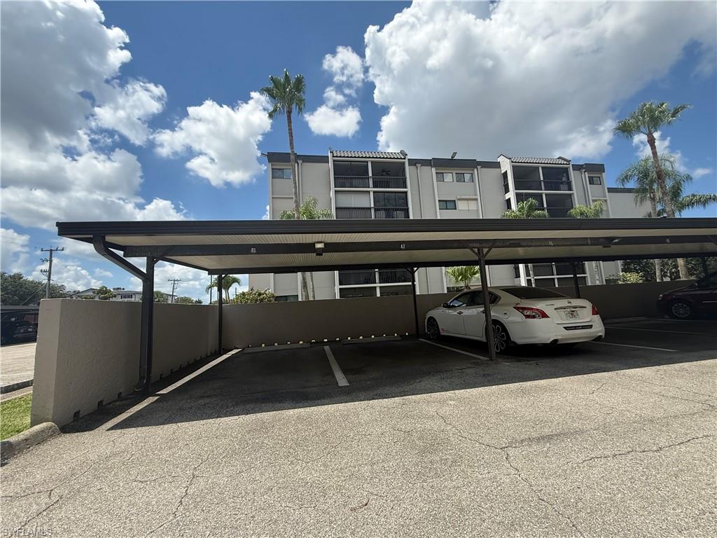 CENTRE COURT CONDO - Residential