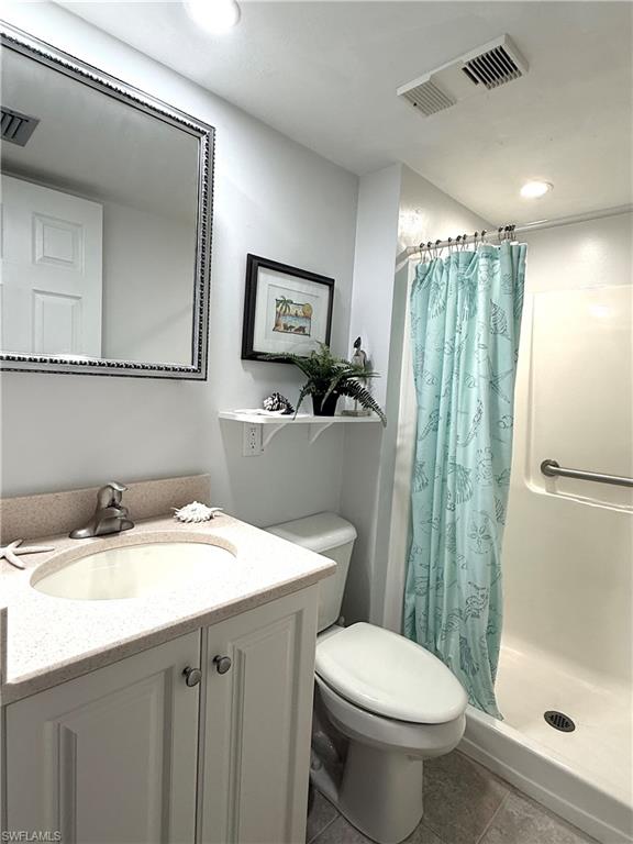 CENTRE COURT CONDO - Residential