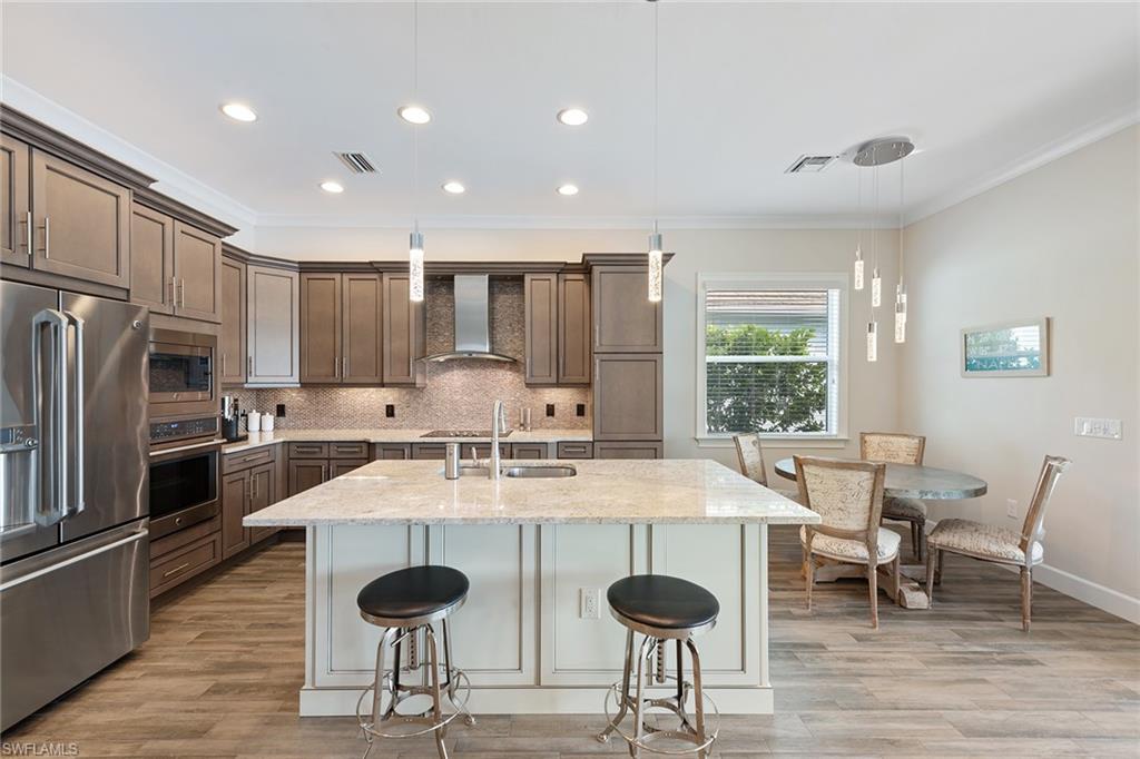ISLES OF COLLIER PRESERVE - Residential