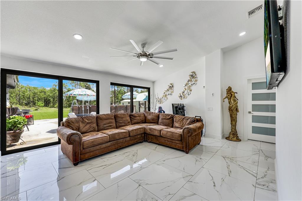 GOLDEN GATE ESTATES - Residential