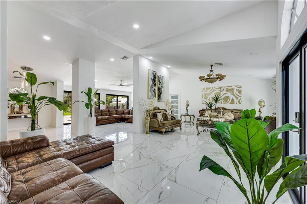 GOLDEN GATE ESTATES - Residential