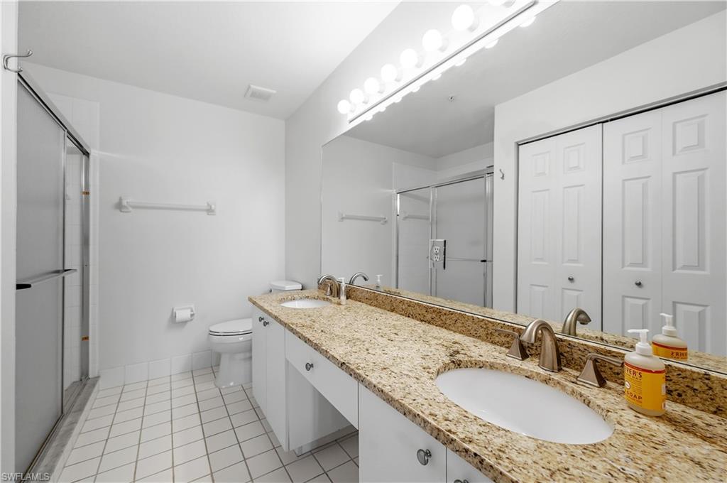 HUNTINGTON LAKES - Residential