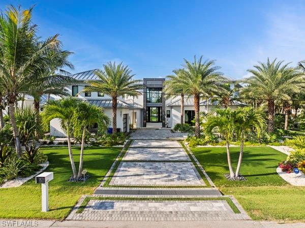 ROYAL HARBOR - Residential