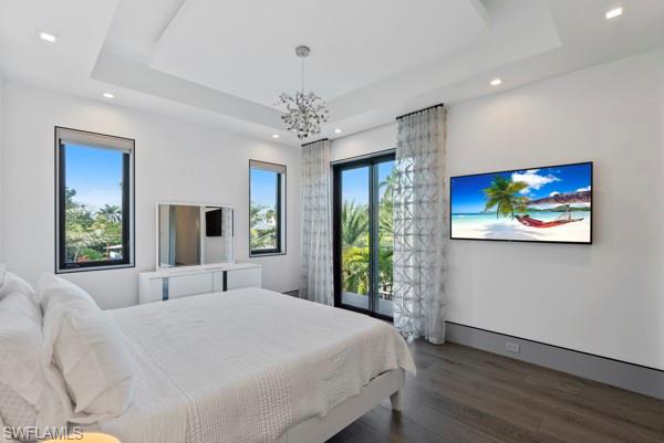 ROYAL HARBOR - Residential