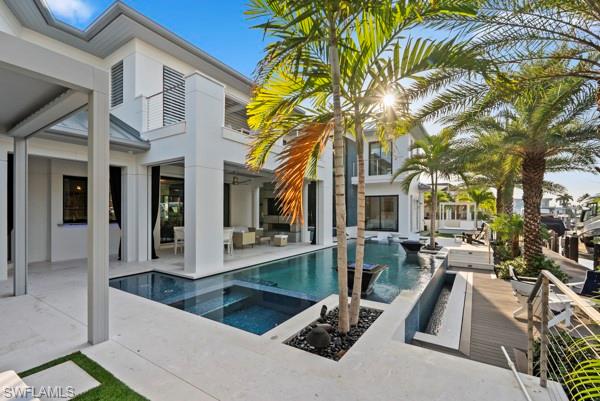 ROYAL HARBOR - Residential