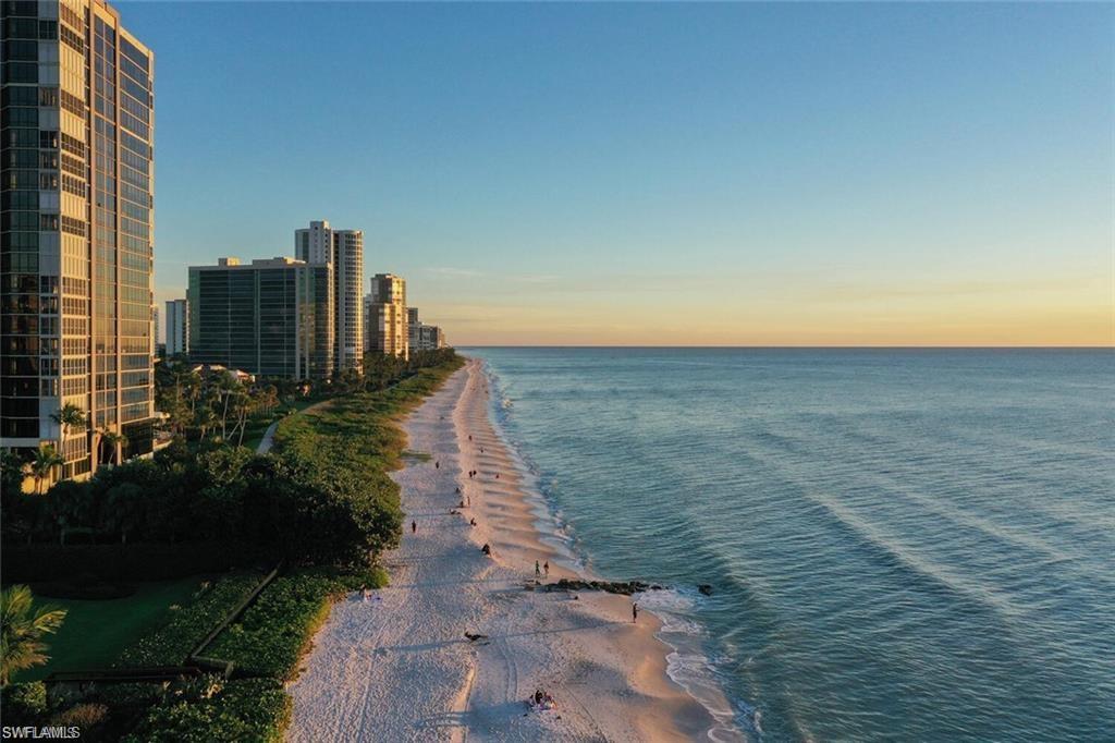 PARK SHORE - Residential