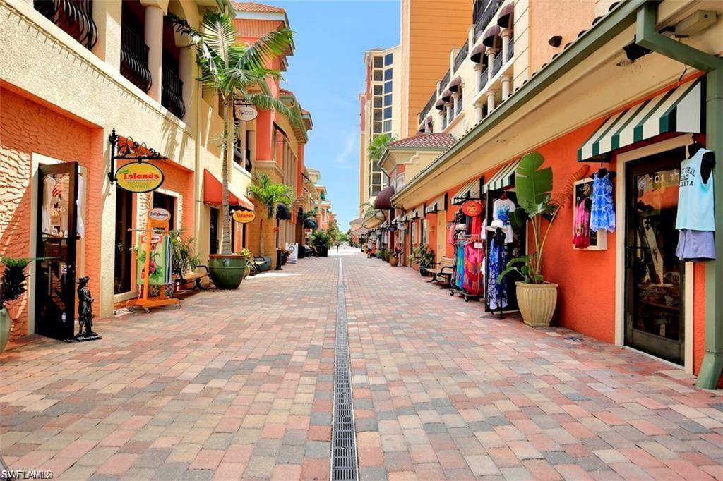 CAPE CORAL - Land