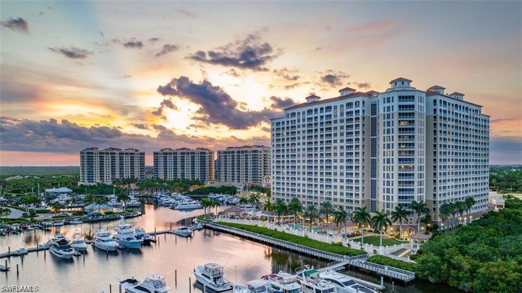 CAPE CORAL - Land