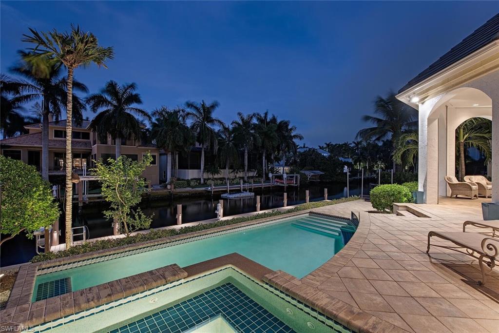 AQUALANE SHORES - Residential