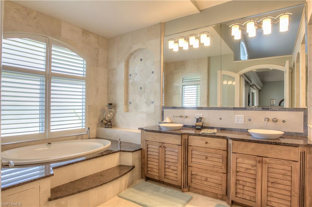BONITA BEACH - Residential