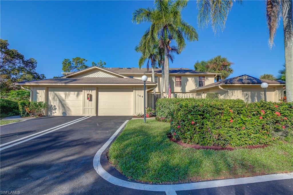 Beautiful and bright 2 bedroom 2 1/2 bath townhome in Forest Lakes, an intimate community in Quail Run. This home offers ample space with an open concept, granite counters, stainless appliances, pantry, tile on the diagonal, neutral paint, and oversized 1 car garage. Spacious master en-suite offers a walk-in closet, shower, and linen closet. Enjoy your morning coffee or unwind on your screened lanai overlooking the courtyard. Forest Lakes community offers a welcoming and tropical community pool, outside bar area, clubhouse, shuffleboard, and tennis courts. Located within walking distance to Publix, Target, and 2 miles to Clam Pass Beach. Don't miss out on your piece of paradise!