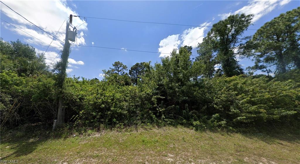 Heres your opportunity to purchase your very own land so you can build the perfect pool home on a dead end street! Has a power pole right at the front of the property for easy and cheaper connection to power! Also has a coveted southern rear exposure so you can enjoy the sun from morning to evening in your backyard. Located in the West area of Lehigh just a few minutes away from Harns Marsh Elementary and Middle school, Lehigh Senior High School, Varsity Lakes & Tortuga Elementary as well as Perkins, Wal-Mart and places of worship! Don't miss out on your chance to buy what people dream of, call today!