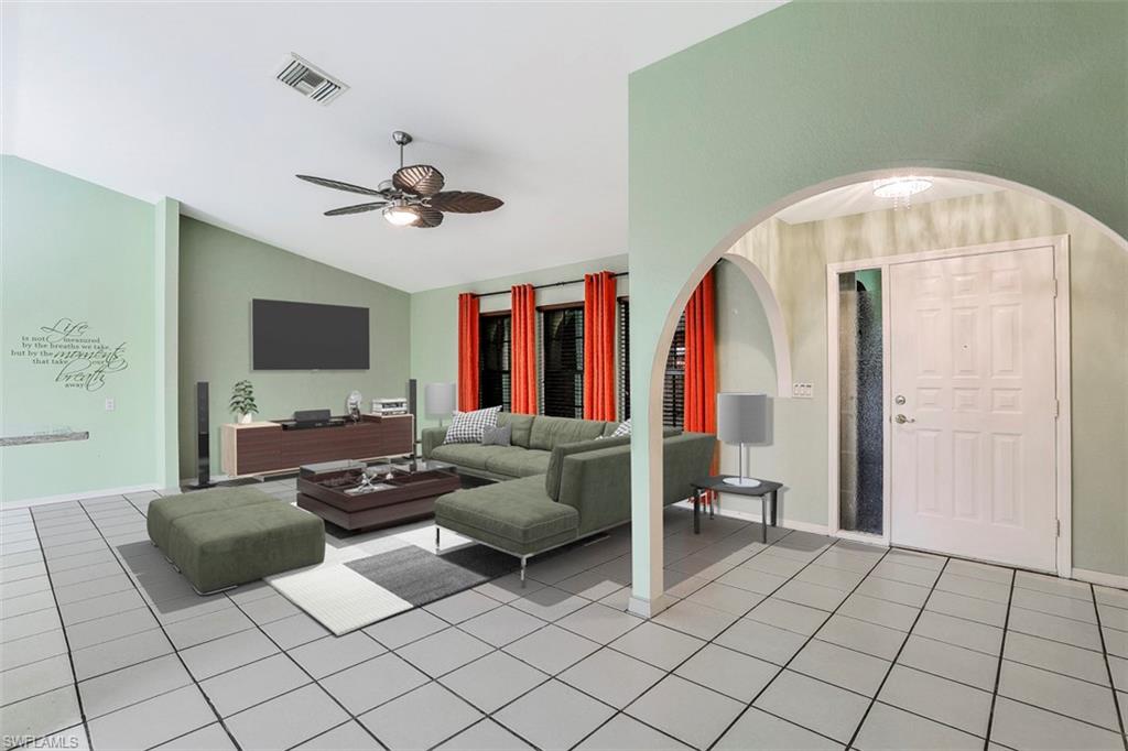 CAPE CORAL - Residential
