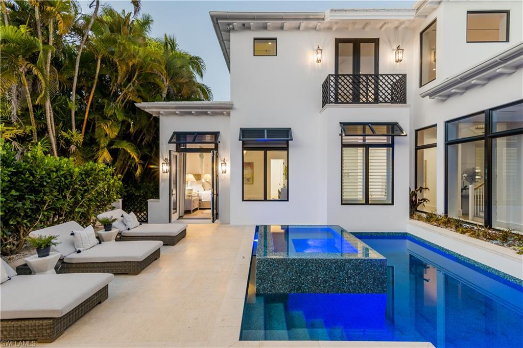 OLDE NAPLES - Residential