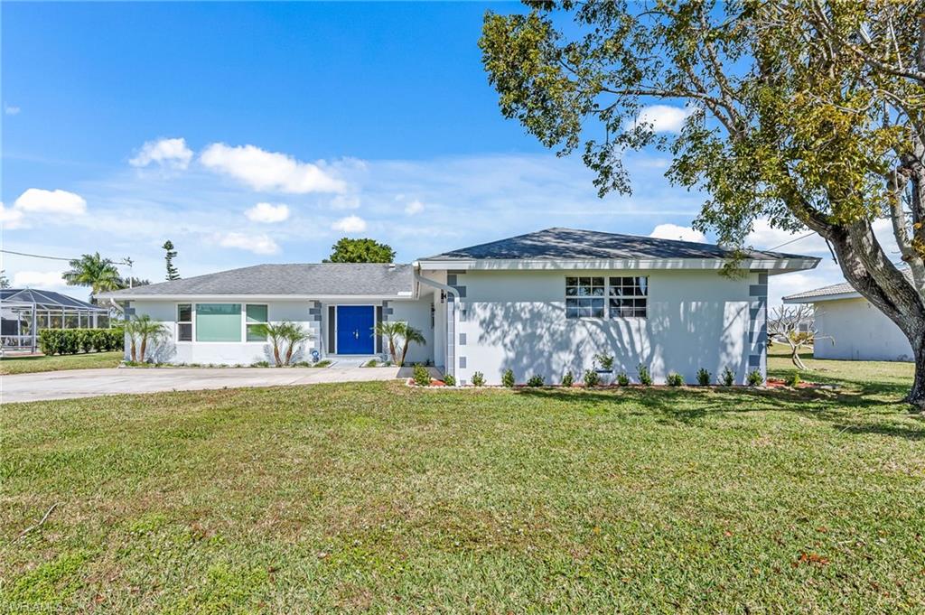 YACHT CLUB COLONY - Residential Lease