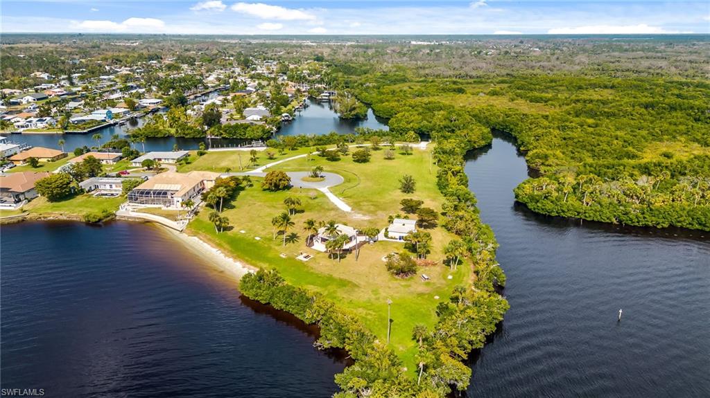 YACHT CLUB COLONY - Residential Lease