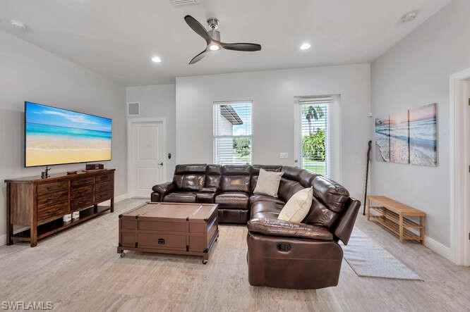NAPLES BETTER HOMES - Residential