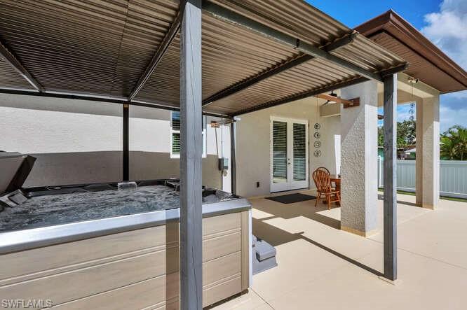 NAPLES BETTER HOMES - Residential