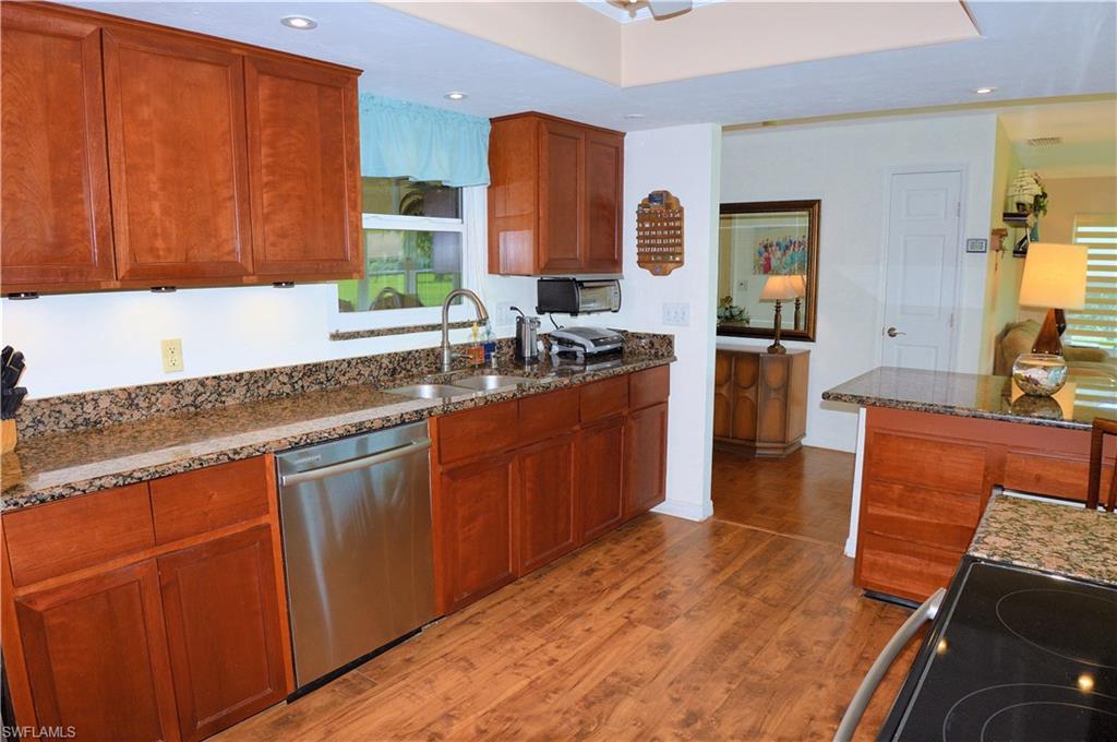 WHISKEY CREEK VILLAGE GREEN - Residential
