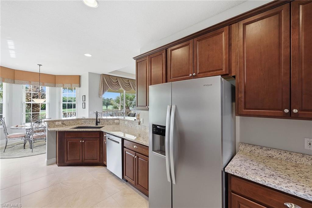 LAKE ARROWHEAD - Residential