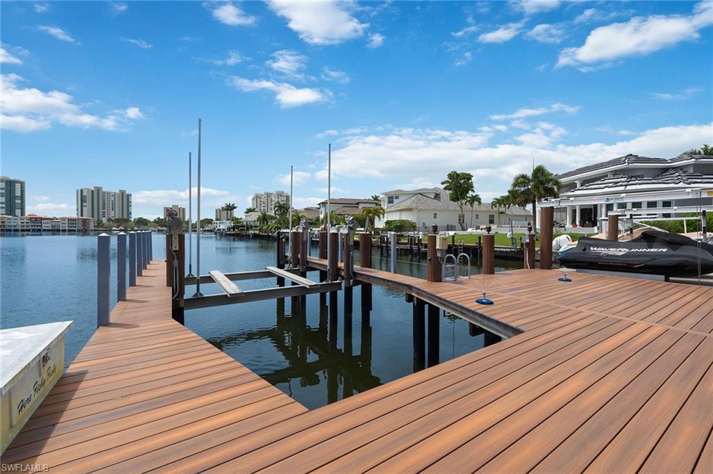 PARK SHORE - Residential