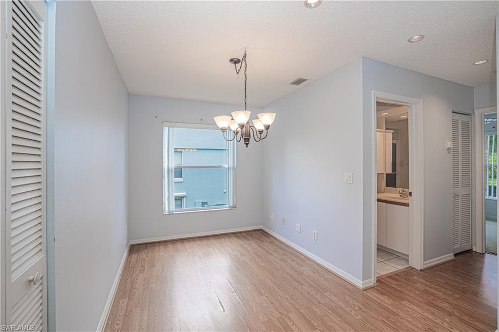 PIPERS POINTE - Residential