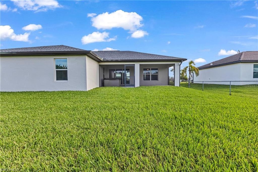 CAPE CORAL - Residential