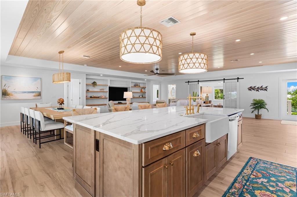 SHELL HARBOR - Residential