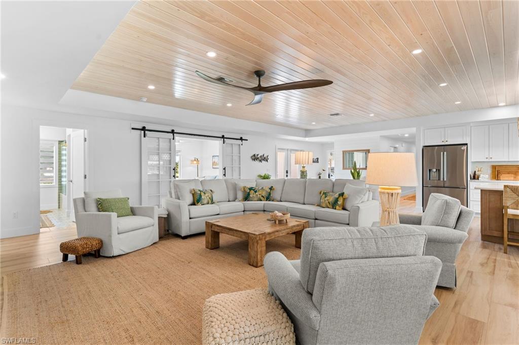 SHELL HARBOR - Residential