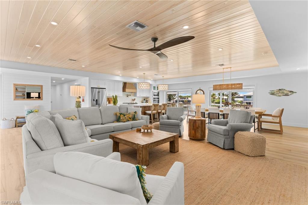 SHELL HARBOR - Residential