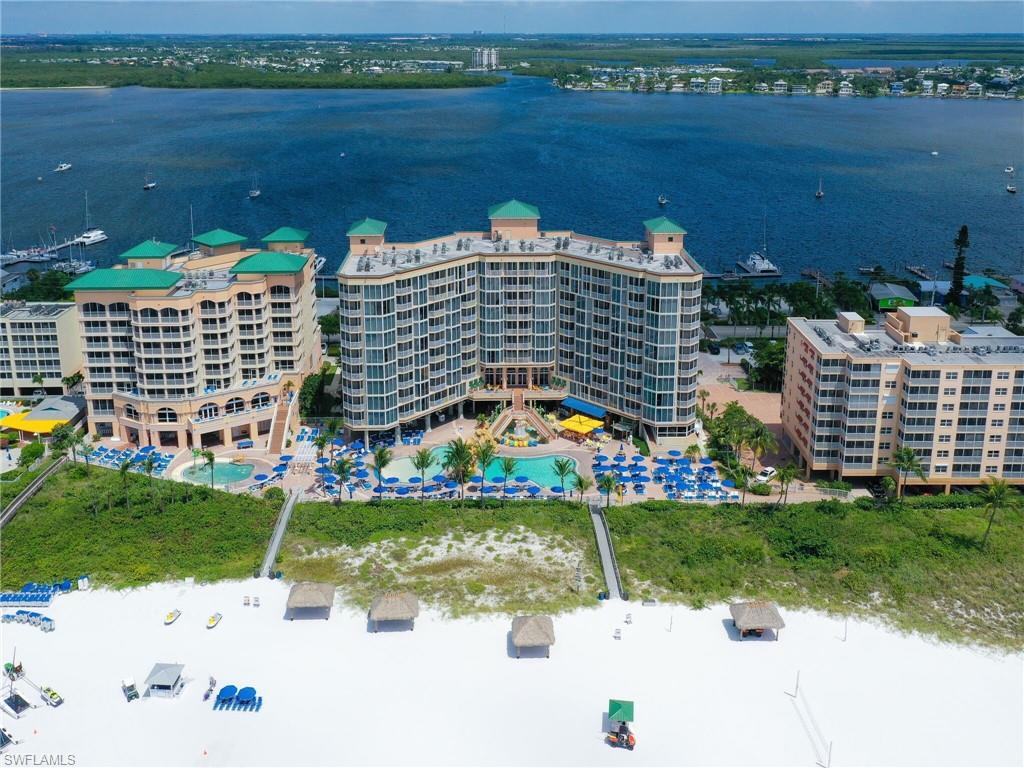 WHITE SAND VILLAS - Residential