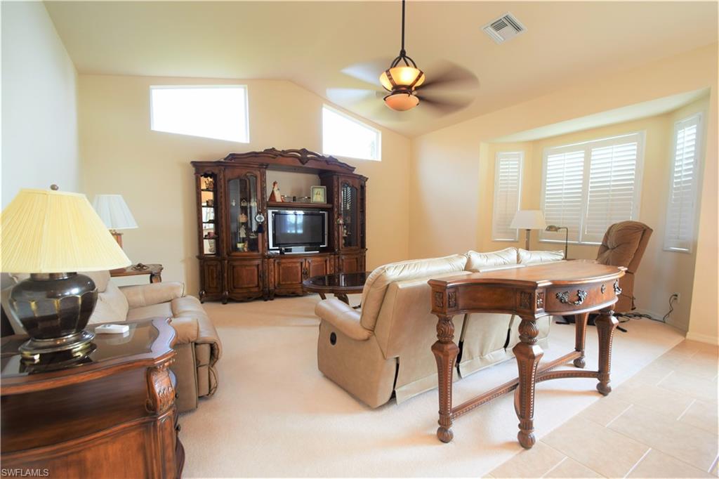 STONEYBROOK - Residential