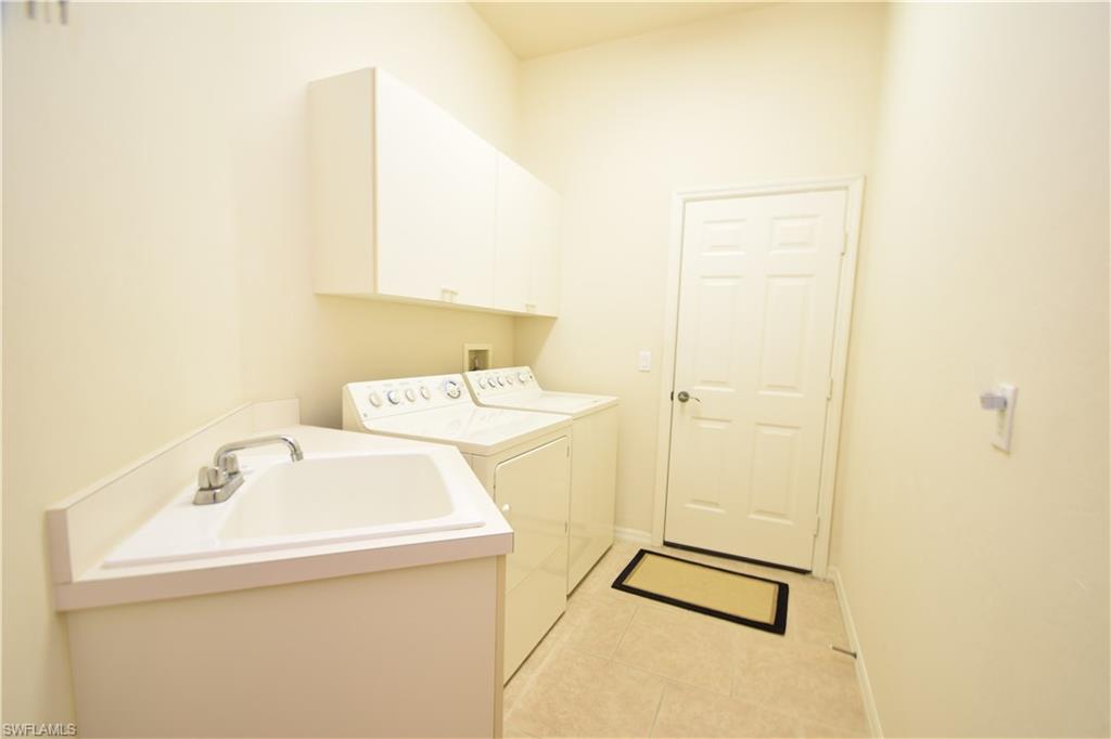STONEYBROOK - Residential