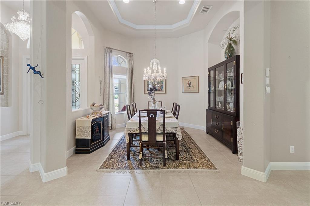 BELLE LAGO - Residential