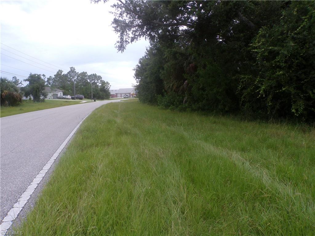 NORTH PORT - Land