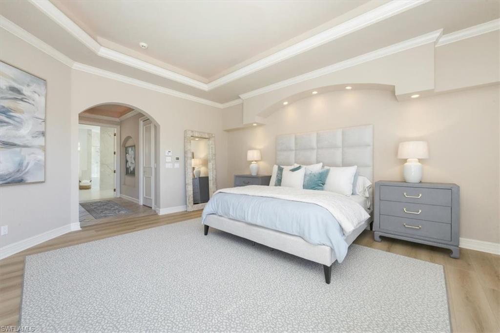 MOORINGS - Residential
