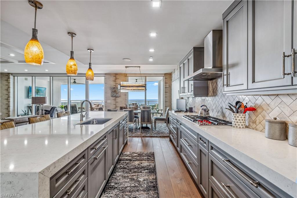 KALEA BAY TOWER 100 - Residential