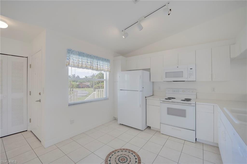 SAWMILL VILLAS CONDO - Residential