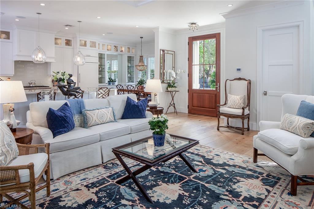 OLDE NAPLES - Residential
