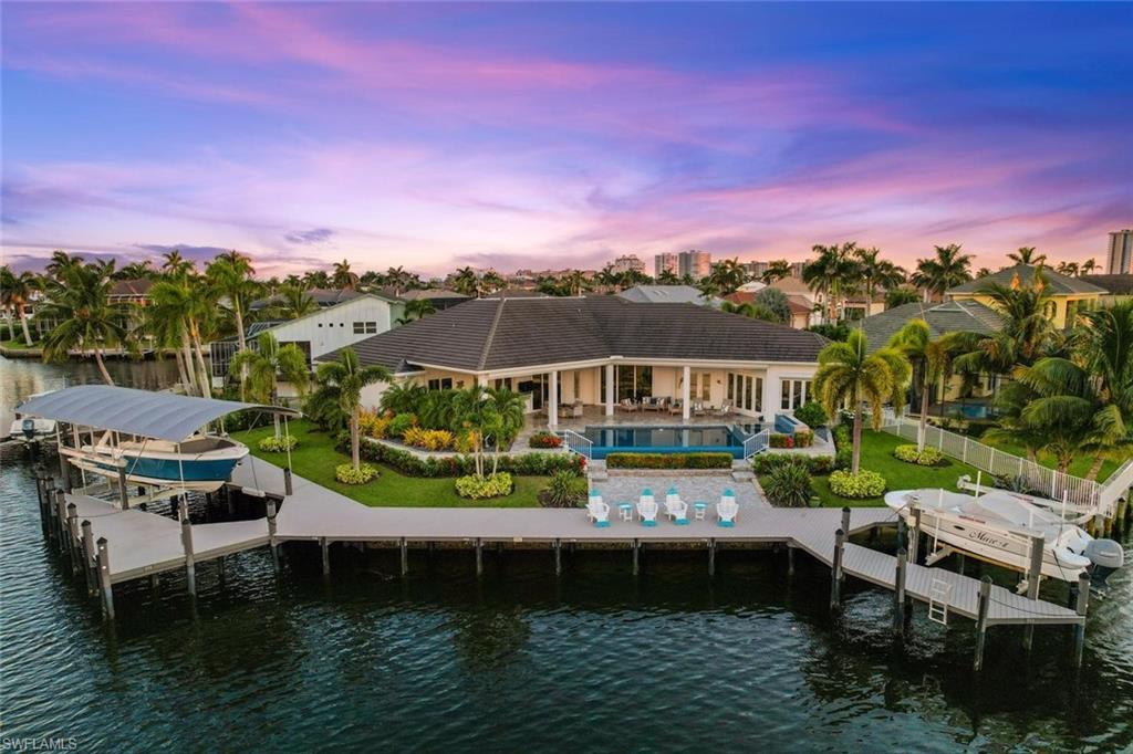MARCO BEACH - Residential