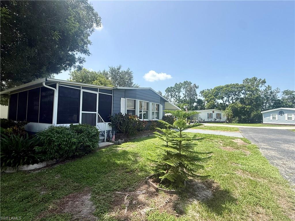 LAKE FAIRWAYS COUNTY CLUB - Residential