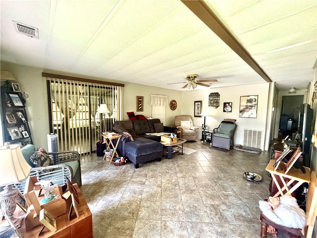 LAKE FAIRWAYS COUNTY CLUB - Residential