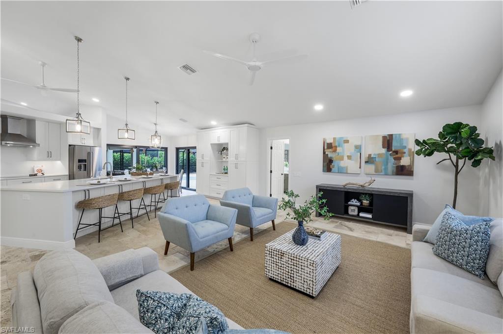 VALLEY OAK - Residential