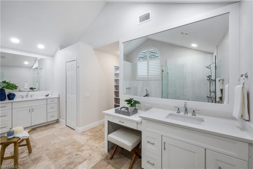 VALLEY OAK - Residential