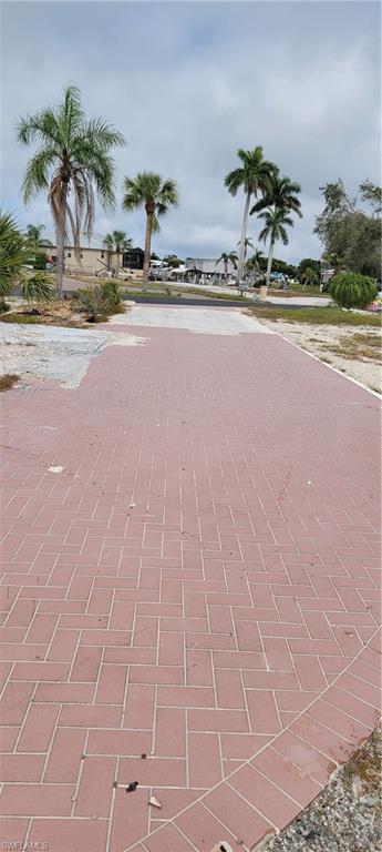 SPRING CREEK VILLAGE - Land