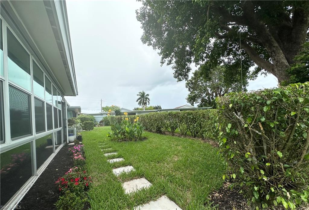 LAKEWOOD VILLAGE - Residential