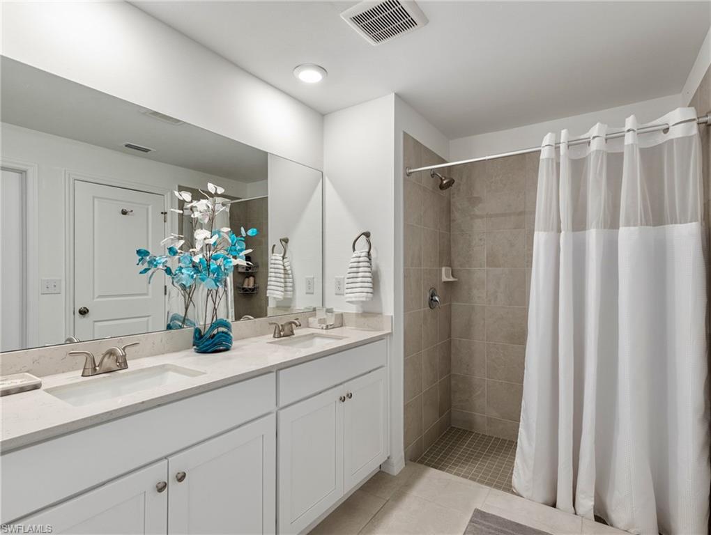 OAKVIEW - Residential
