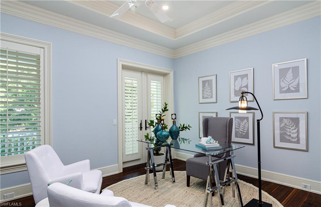 OLDE NAPLES - Residential